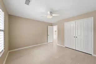 315 N Maple Glade Cir, The Woodlands, TX 77382 - Photo 23