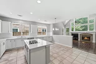 315 N Maple Glade Cir, The Woodlands, TX 77382 - Photo 9