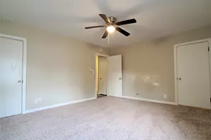 128 7th Ave N, Texas City, TX 77590 - Photo 13