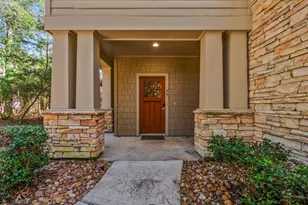 75 Scarlet Woods Ct, The Woodlands, TX 77380 - Photo 3