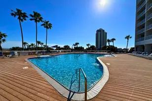 1401 E Beach Dr, Galveston, TX 77550 - Photo 11