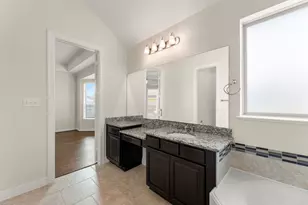 4918 Ava Meadows Ln, Sugar Land, TX 77479 - Photo 25