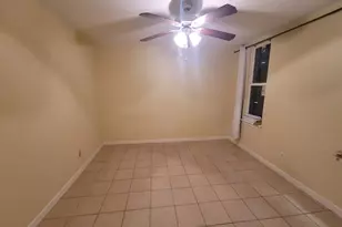 215 Post Office St, Galveston, TX 77550 - Photo 9