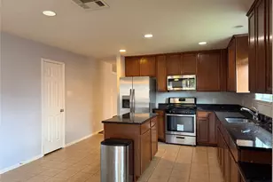 8023 Clover Leaf Dr, Richmond, TX 77469 - Photo 9