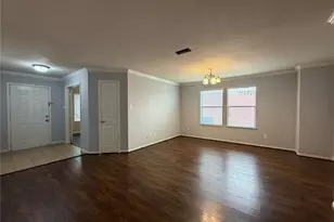8023 Clover Leaf Dr, Richmond, TX 77469 - Photo 5