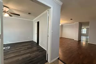8023 Clover Leaf Dr, Richmond, TX 77469 - Photo 5