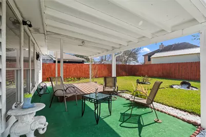 806 N Willow Drive, Houston, TX 77073 - Photo 17