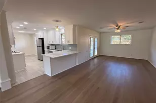 10410 Barwood Dr, Houston, TX 77043 - Photo 5