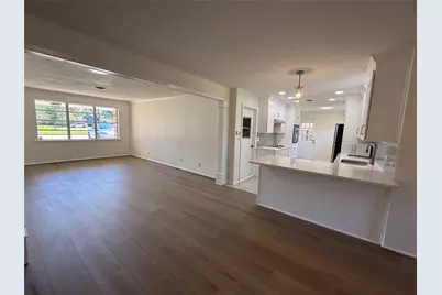 10410 Barwood Drive, Houston, TX 77043 - Photo 7