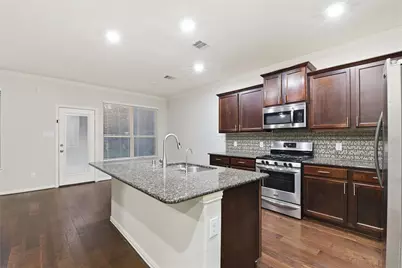 28111 Scenic Shore Lane, Fulshear, TX 77441 - Photo 11