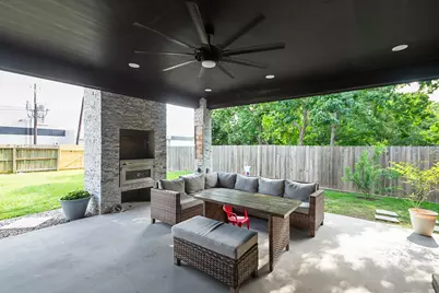 1524 Longley Street, South Houston, TX 77587 - Photo 3