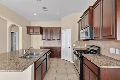 15 Butternut Grove Place, Tomball, TX 77375 - Photo 13