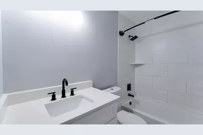 3819 W Traditions Court, Houston, TX 77082 - Photo 29