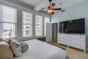 202 25th St, Galveston, TX 77550 - Photo 15
