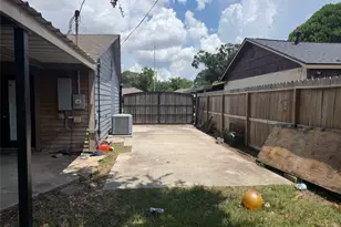 2314 Estate Dr, Deer Park, TX 77536 - Photo 19
