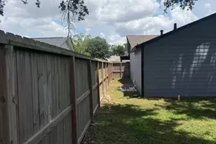 2314 Estate Dr, Deer Park, TX 77536 - Photo 21