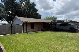 2314 Estate Dr, Deer Park, TX 77536 - Photo 1