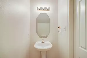 32006 Annice Ln, Pinehurst, TX 77362 - Photo 13