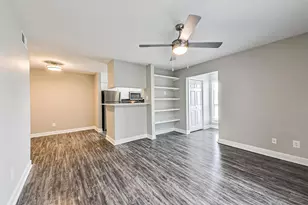 1111 W Main St, League City, TX 77573 - Photo 23