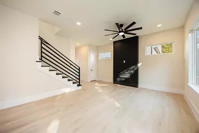 7129 England Street, Houston, TX 77021 - Photo 7