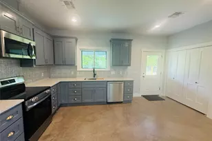 129 Kubena Rdg, Fayetteville, TX 78940 - Photo 5