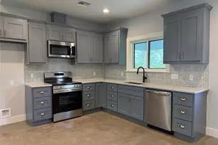 129 Kubena Rdg, Fayetteville, TX 78940 - Photo 3
