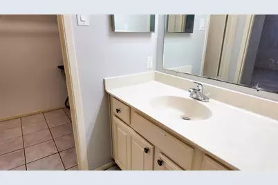 8020 Braesmain Drive #1603, Houston, TX 77025 - Photo 13