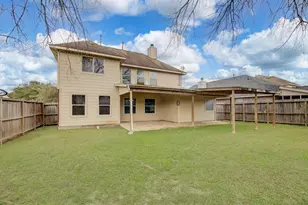 924 Chad Ln, Baytown, TX 77521 - Photo 19