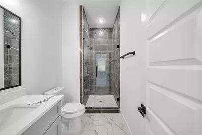 4902 Higgins Street #A, Houston, TX 77033 - Photo 25