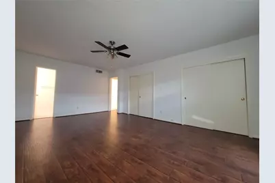 2700 Bellefontaine Street #B1, Houston, TX 77025 - Photo 13