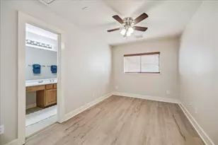 26872 Kings Park Hollow Dr, Kingwood, TX 77339 - Photo 21