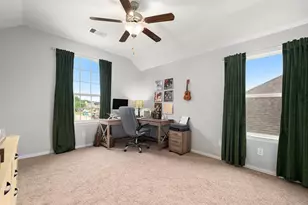 2303 Crescent Water, Rosenberg, TX 77471 - Photo 25