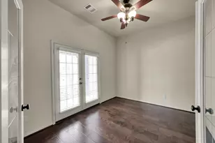 17243 Rookery Ct, Conroe, TX 77385 - Photo 7