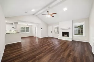 6226 Bankside Dr, Houston, TX 77096 - Photo 11