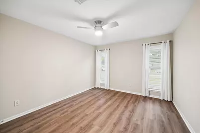 6226 Bankside Drive, Houston, TX 77096 - Photo 23