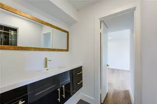 7612 Olympia Dr, Houston, TX 77063 - Photo 17