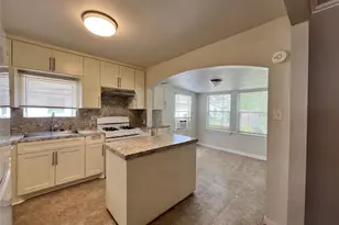 7607 Hemlock St, Houston, TX 77012 - Photo 7