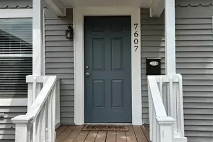 7607 Hemlock St, Houston, TX 77012 - Photo 3