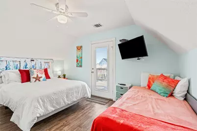 218 Sea Oats Drive, Surfside Beach, TX 77541 - Photo 23