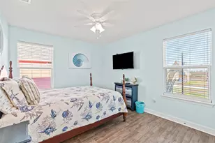 218 Sea Oats Dr, Surfside Beach, TX 77541 - Photo 19