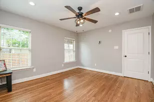 311 E 35th St, Houston, TX 77018 - Photo 19