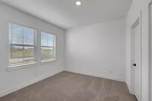 18702 Eastwood Ridge Dr, Crosby, TX 77532 - Photo 5