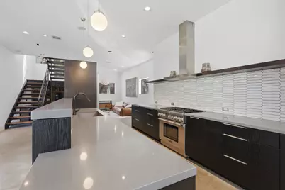 2412 Helena Street, Houston, TX 77006 - Photo 11
