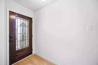 16202 Mill Point Drive, Houston, TX 77059 - Photo 5