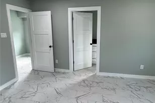 129 S 10th St, Conroe, TX 77301 - Photo 21