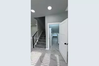 129 S 10th Street, Conroe, TX 77301 - Photo 3