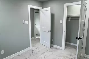 129 S 10th St, Conroe, TX 77301 - Photo 29