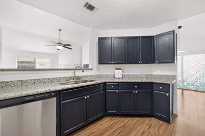 6718 Bluebottle Lane, Katy, TX 77449 - Photo 11
