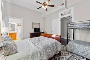 1911 Sealy St, Galveston, TX 77550 - Photo 37