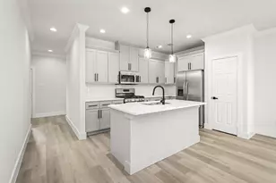 8056 Meadowbrook Dr, Houston, TX 77017 - Photo 9